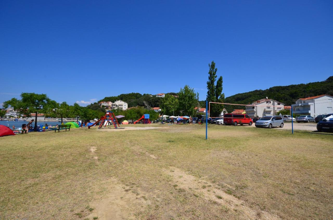 Apartments Zorka Kampor Kültér fotó