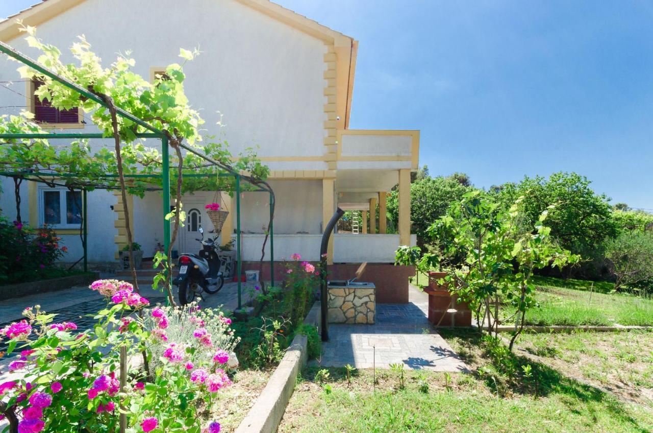 Apartments Zorka Kampor Kültér fotó